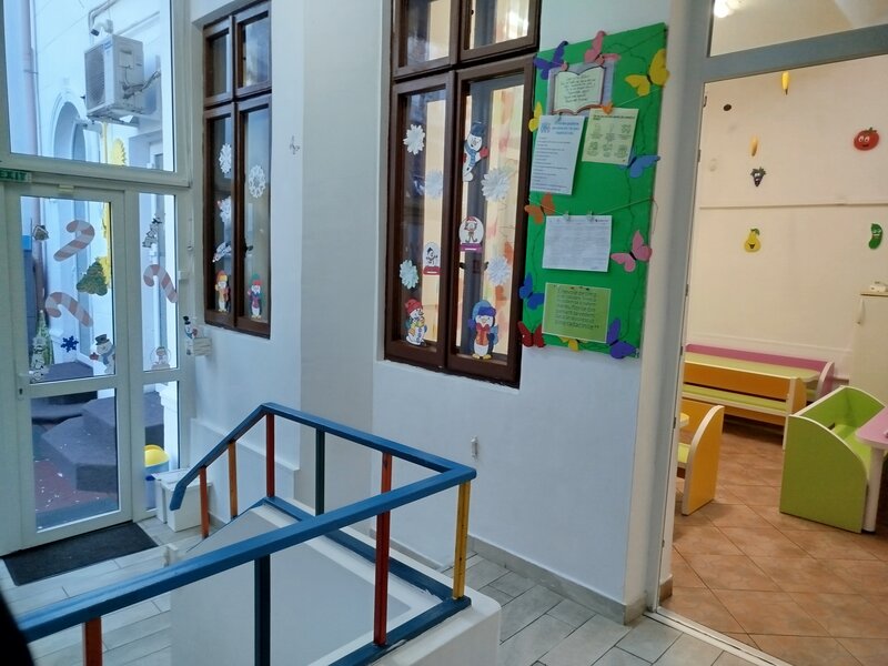 Pache, spatiu mare si parcare vila unica cu prestanta in locatie eleganta.