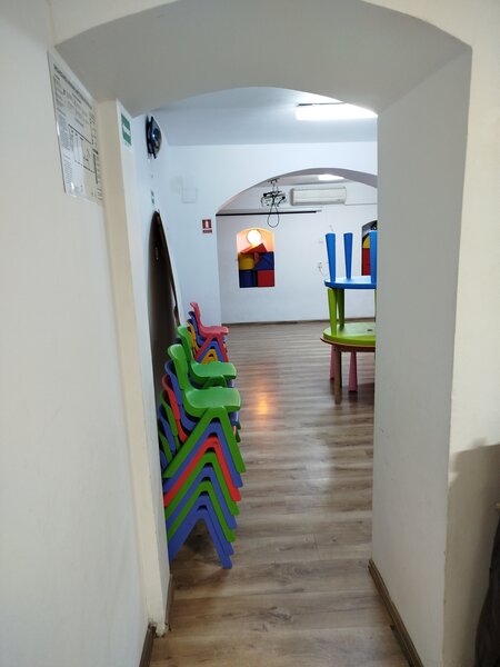 Pache, spatiu mare si parcare vila unica cu prestanta in locatie eleganta.